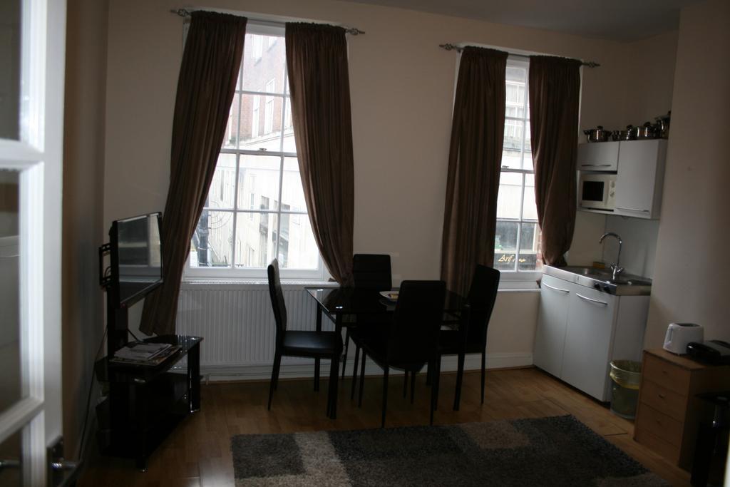 Mayfair Flat Лондон Номер фото